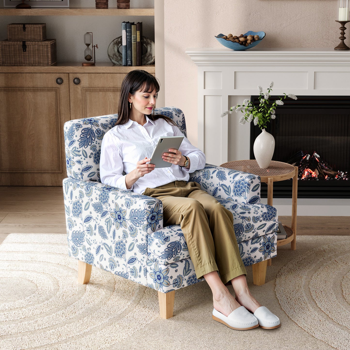 Floral Accent Armchair, Upholstered Lounge Chair with Wooden Legs for Living Room, Bedroom, or Reading Nook